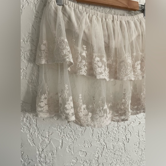 FREE PEOPLE Love You So Lace Tube Top - White - Medium - Picture 6 of 6